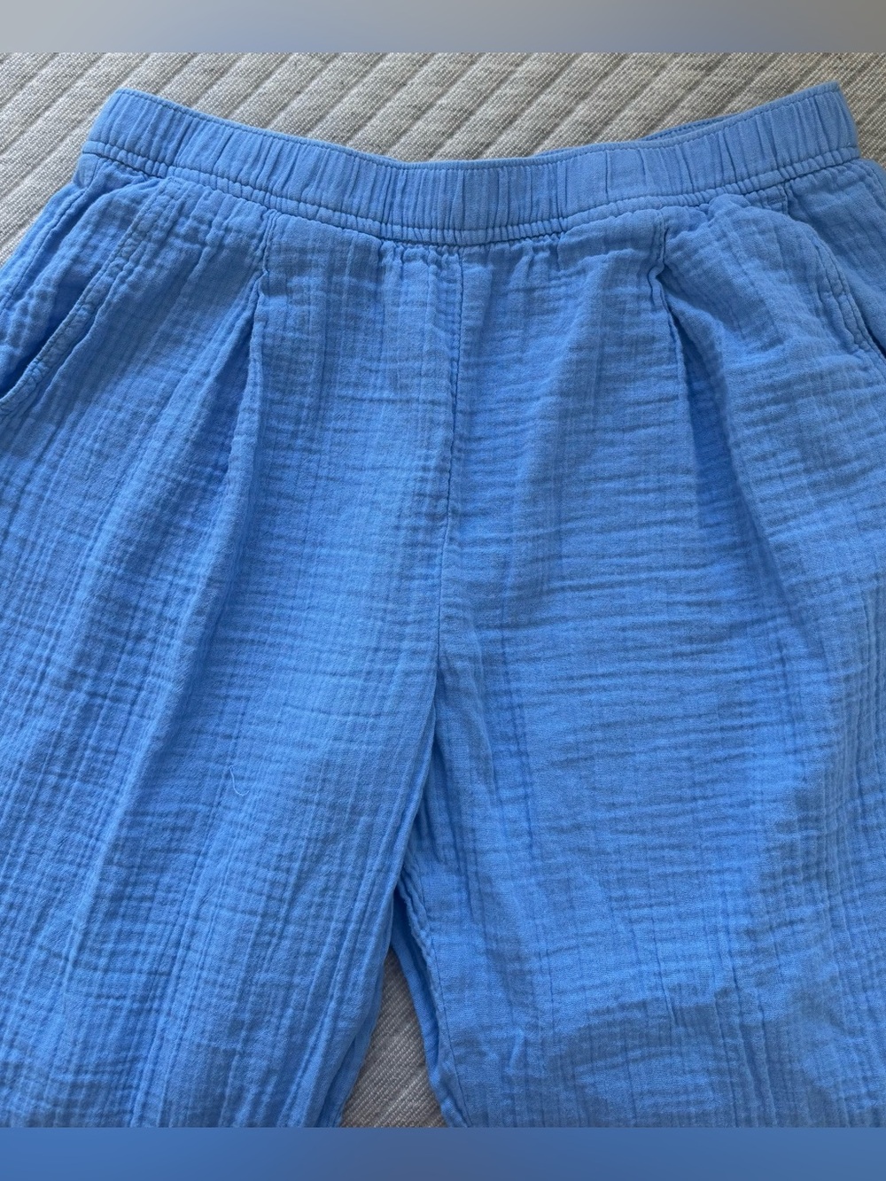 GAP Mid rise Pull-On Barrel Gauze Pants - Picture 3 of 6